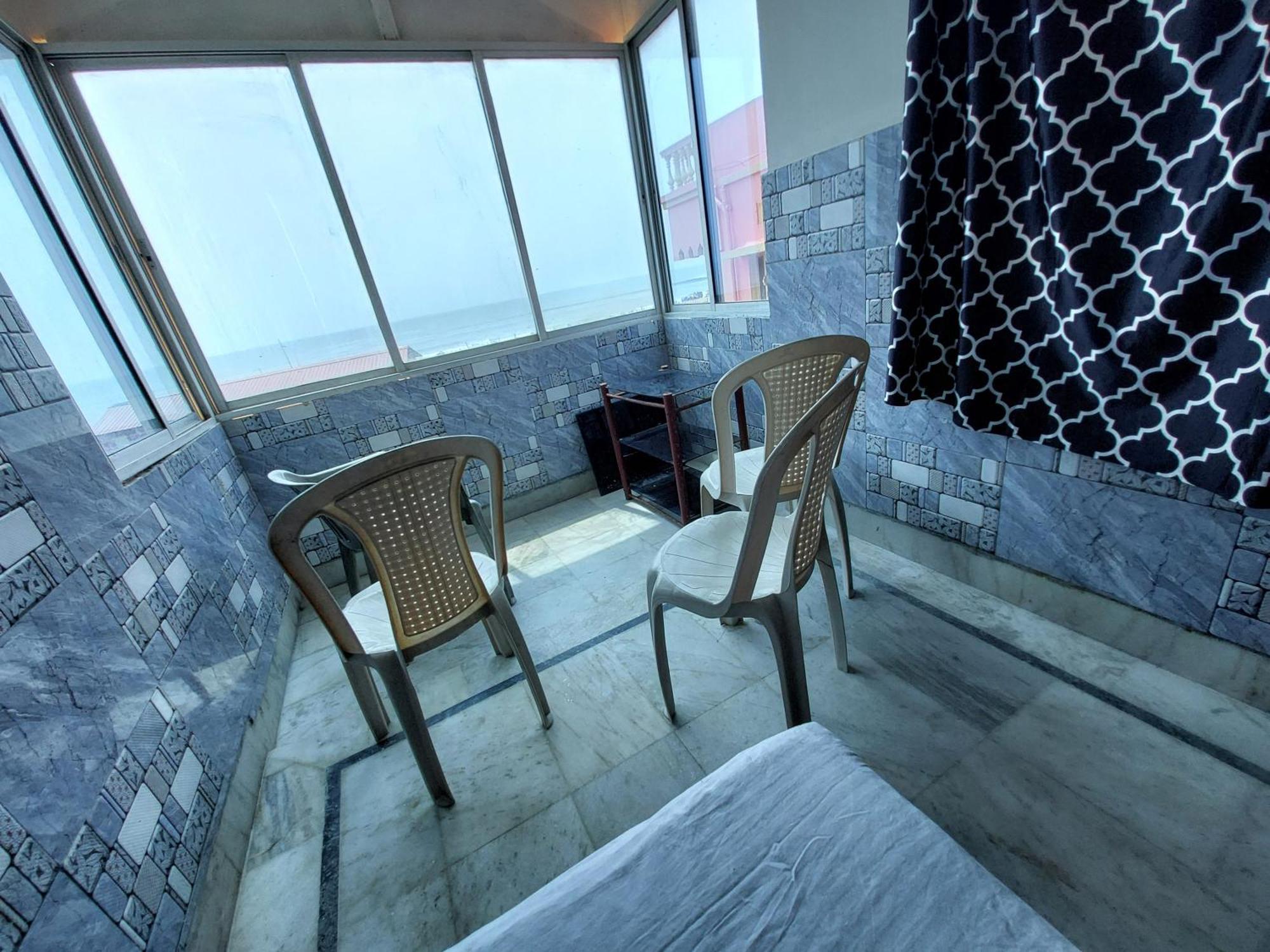 Nirman Beach Homestay Puri Εξωτερικό φωτογραφία